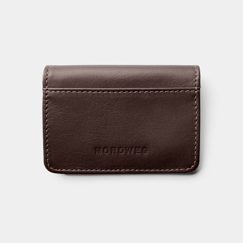 Nordweg Marco leather AirTag wallet cardholder in coffee, back view with card pocket