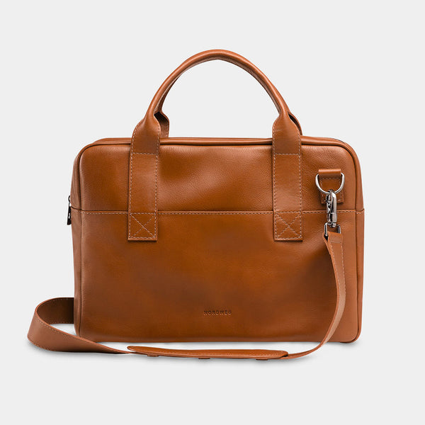 Nordweg Nomad leather briefcase laptop work bag in caramel, front view with handles and shoulder strap