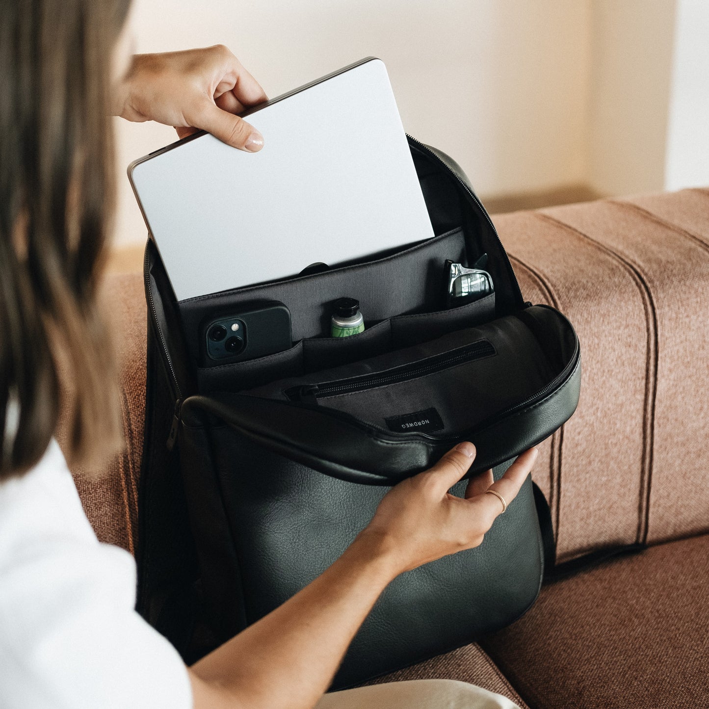 best slim laptop backpack Leather for 16