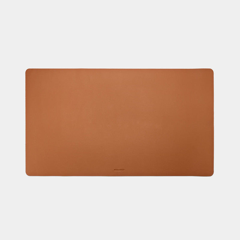 Nordweg Workplace leather desk pad in caramel, flat top view